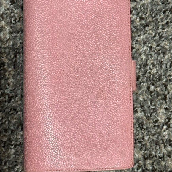 CHANEL Blush Pink Leather Wallet - Picture 2 of 7